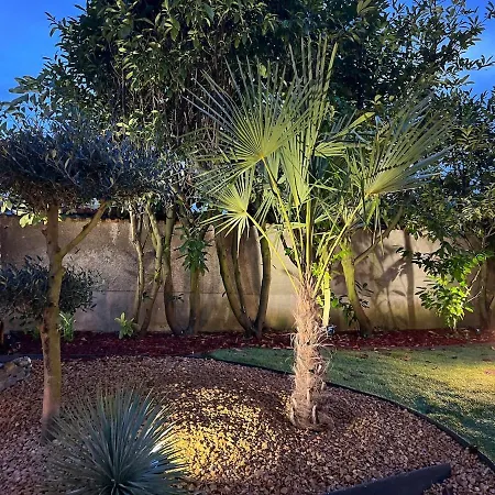 E Le Clos Des Lumieres, Maison 13 Pers Avec Jardin Épernay