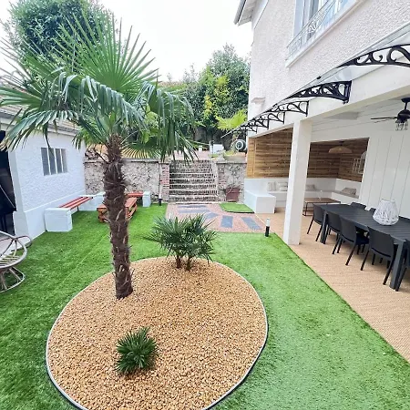 E Le Clos Des Lumieres, Maison 13 Pers Avec Jardin