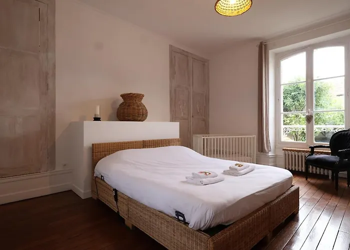 Appartamento E Le Clos Des Lumières, Maison 13 Pers Avec Jardin *