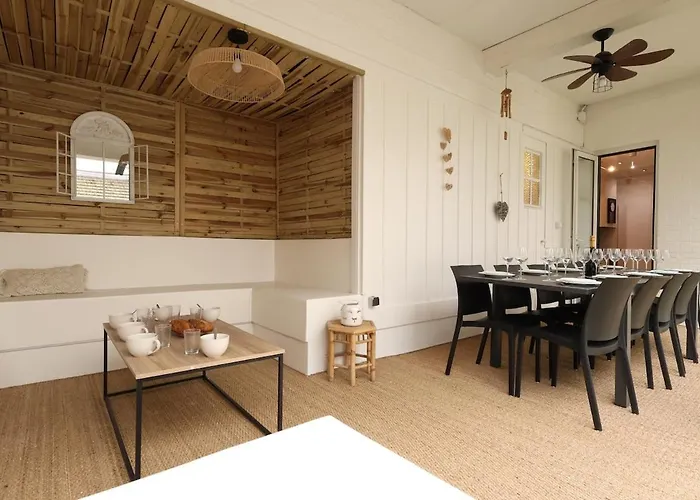 E Le Clos Des Lumières, Maison 13 Pers Avec Jardin