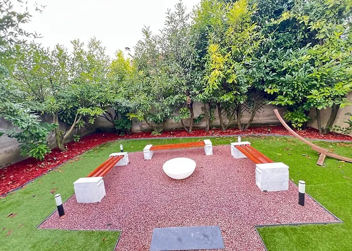 Appartamento E Le Clos Des Lumières, Maison 13 Pers Avec Jardin