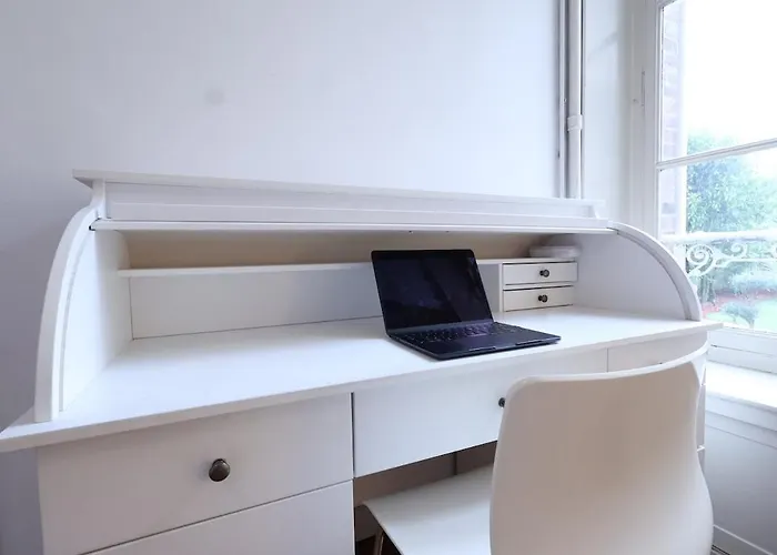 E Le Clos Des Lumières, Maison 13 Pers Avec Jardin *