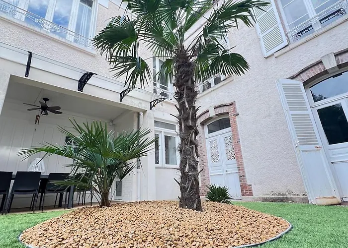 E Le Clos Des Lumières, Maison 13 Pers Avec Jardin Appartamento Épernay