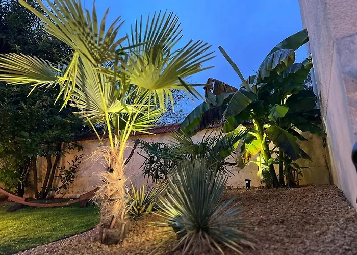 Appartamento E Le Clos Des Lumières, Maison 13 Pers Avec Jardin