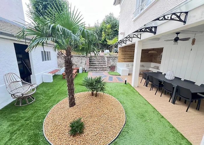 E Le Clos Des Lumières, Maison 13 Pers Avec Jardin