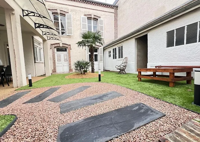 E Le Clos Des Lumières, Maison 13 Pers Avec Jardin Appartamento